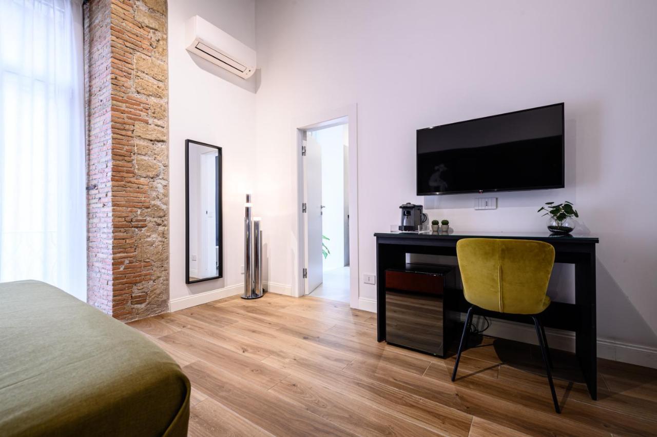 Hotel Interno Barocco à Naples Extérieur photo