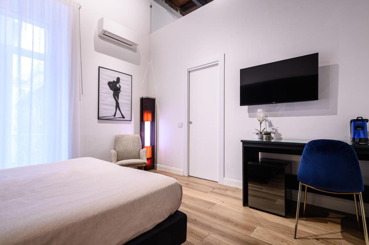 Hotel Interno Barocco à Naples Extérieur photo